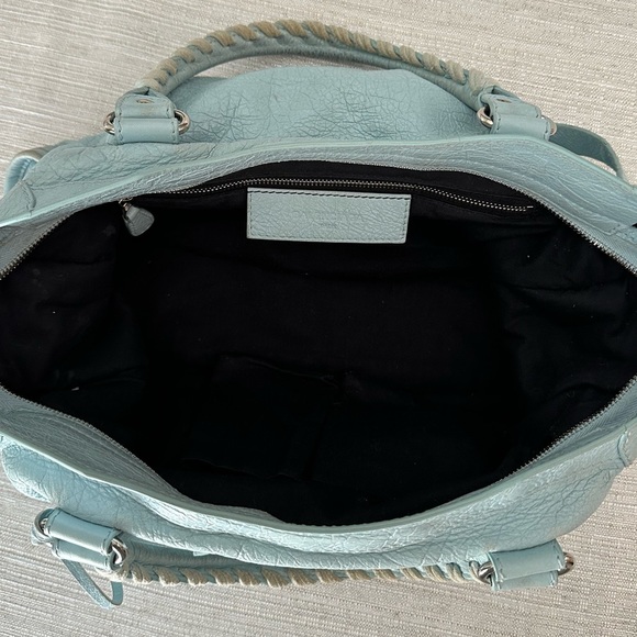 Balenciaga City Handbag in Light Blue - Picture 3 of 9